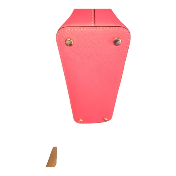 KATE SPADE CORAL MINI TOTE/CROSSBODY NEW WITH BOOKLET, MISSING TAG never used - Picture 2 of 11